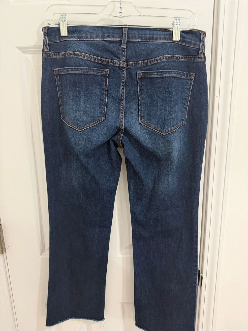 Old Navy Dark Blue Flared Crop Jeans Size 6 - Picture 2 of 10